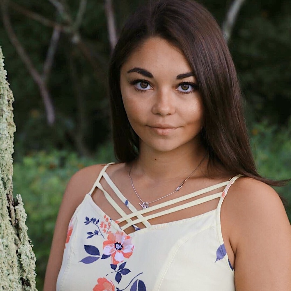 Meet your Posher, Neve